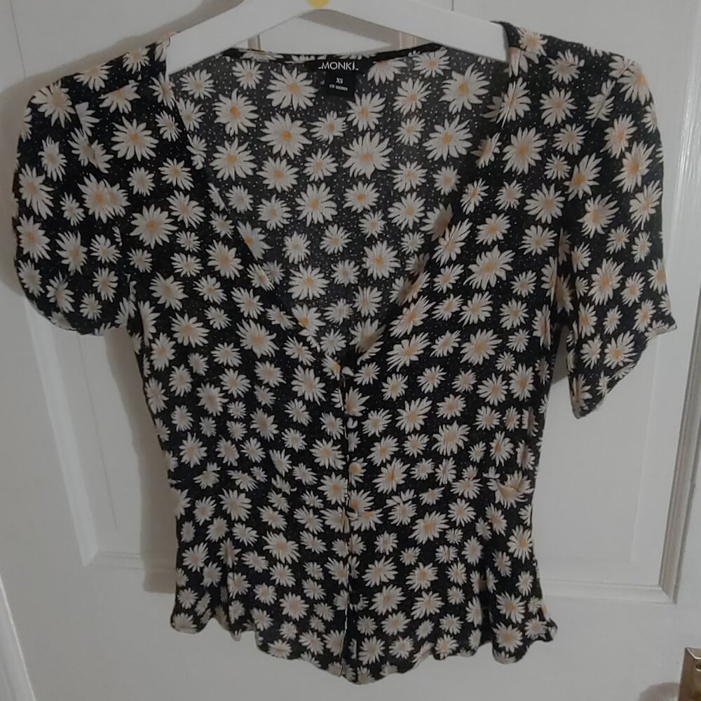 Sunflower Pattern Shirt